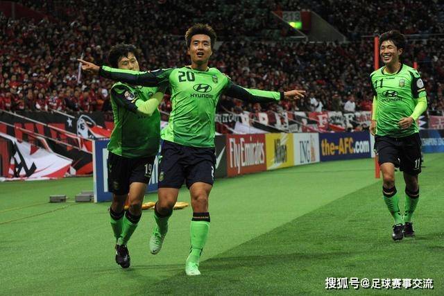 第85分钟恩佐远距离世界波破门 阿根廷扳平1-1英格兰